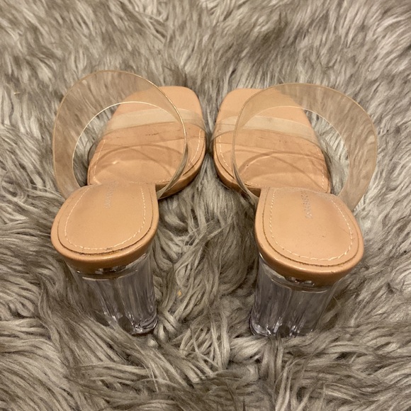 Zara Heeled Sandal - Picture 4 of 4